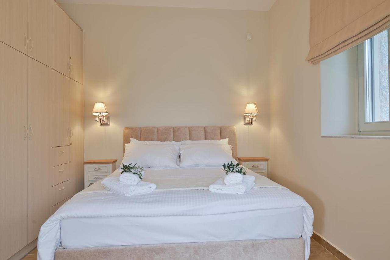 Efmar Exclusive Residences Gythio Pokój zdjęcie